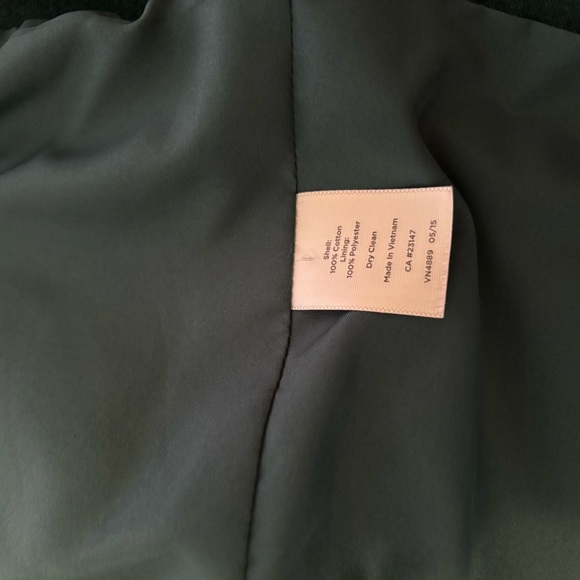Talbots Rich Green Velvet Blazer - Size 16P - Picture 8 of 9